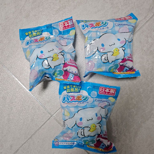 [정품] 산리오 시나모롤 입욕제 배쓰밤 바스볼 피규어