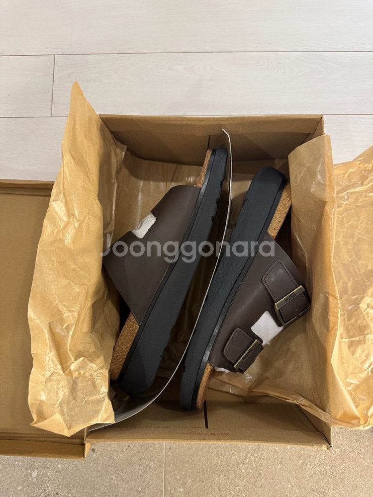 핏플랍 남성 슬리퍼 브라운 275mm (개봉한 새제품)--7