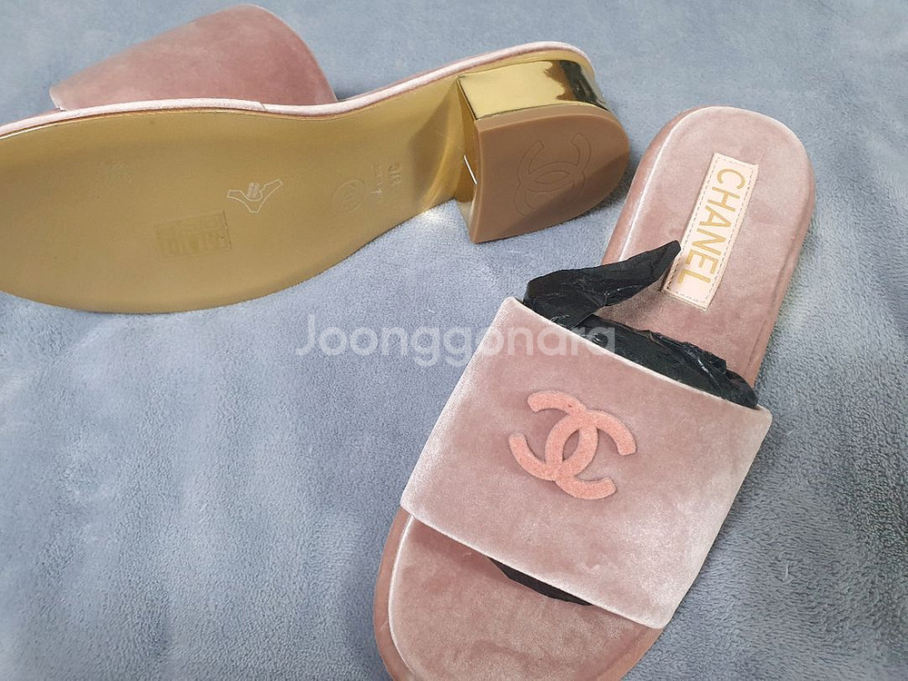 샤넬 슬리퍼 37 사이즈 새상품 핑크--0