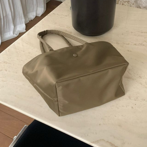 프라다원단 봉긋가방 소프트숄더 토트백 쇼퍼백