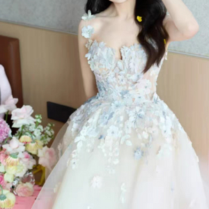 웨딩 촬영용 드레스