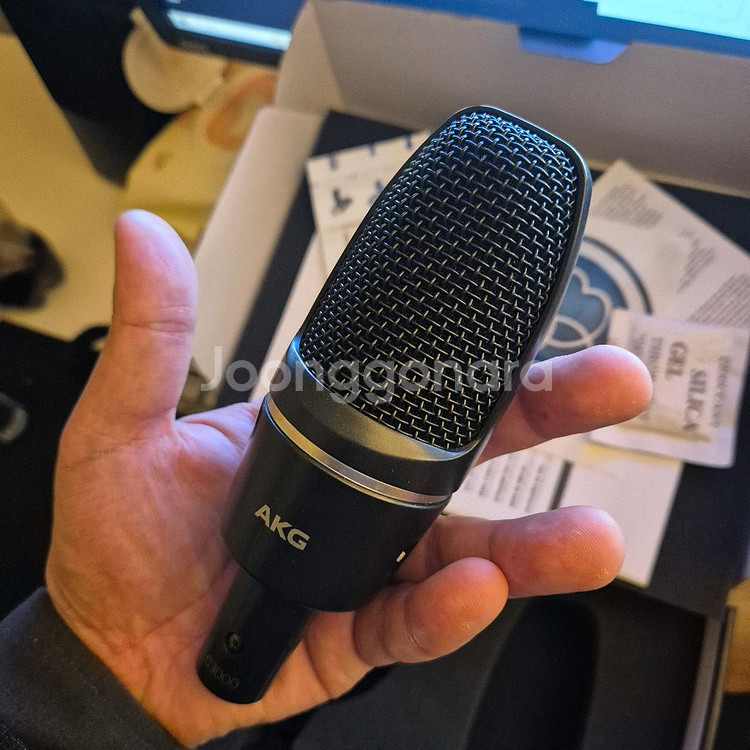 AKG C3000 콘덴서마이크 급처분 상태굿--1