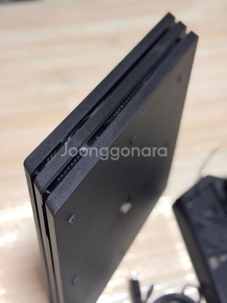플스4 PRO 1TB CUH-7117b(조이스틱2개,--3
