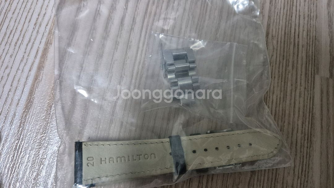 해밀턴 머피 38mm 흰판 판매합니다--4
