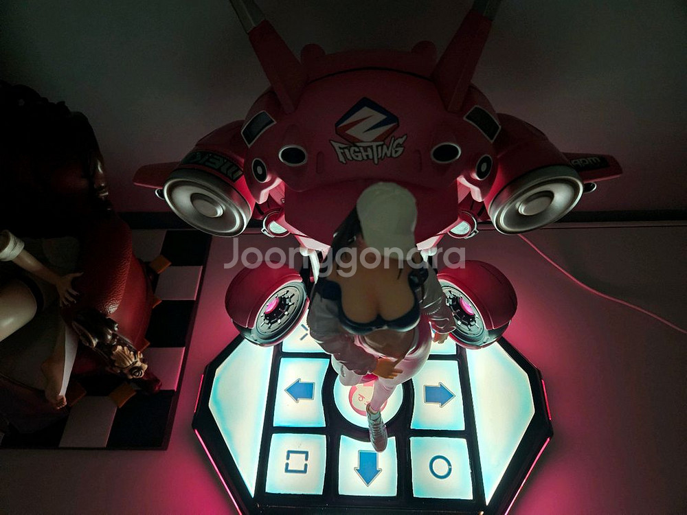 디바 D.va--7