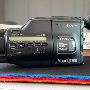 소니 8mm 핸디캡 옛날 캠코더 CCD-F550