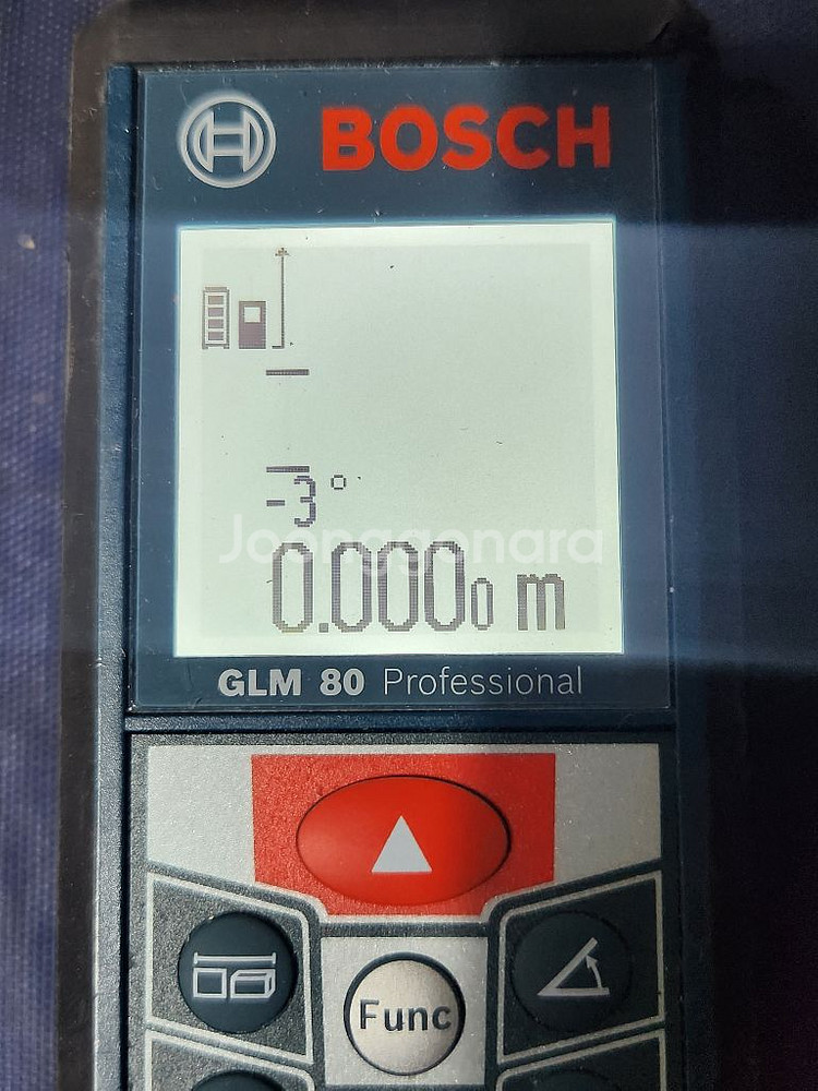 보쉬 거리측정기 GLM80 팝니다--1