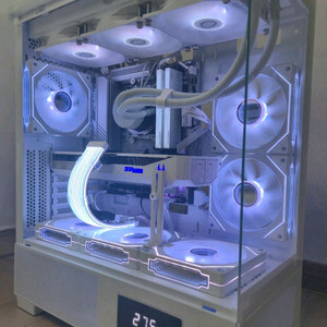 7800x3d + 5070 올화이트 고사양 PC(서울)