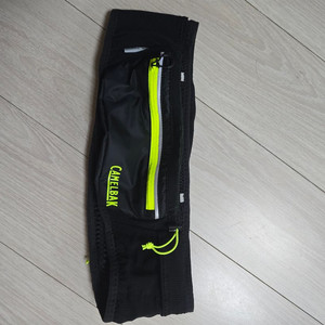 카멜울트라벡 새상품 M/L 팝니다.