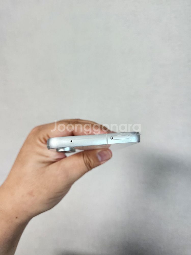 갤럭시 S23FE 화이트 256기가 A급 팔아요~--5