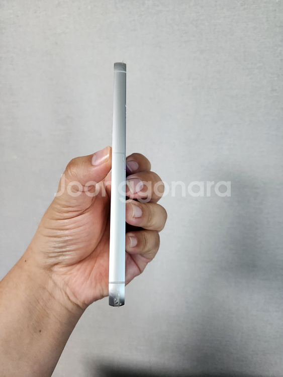 갤럭시 S23FE 화이트 256기가 A급 팔아요~--2