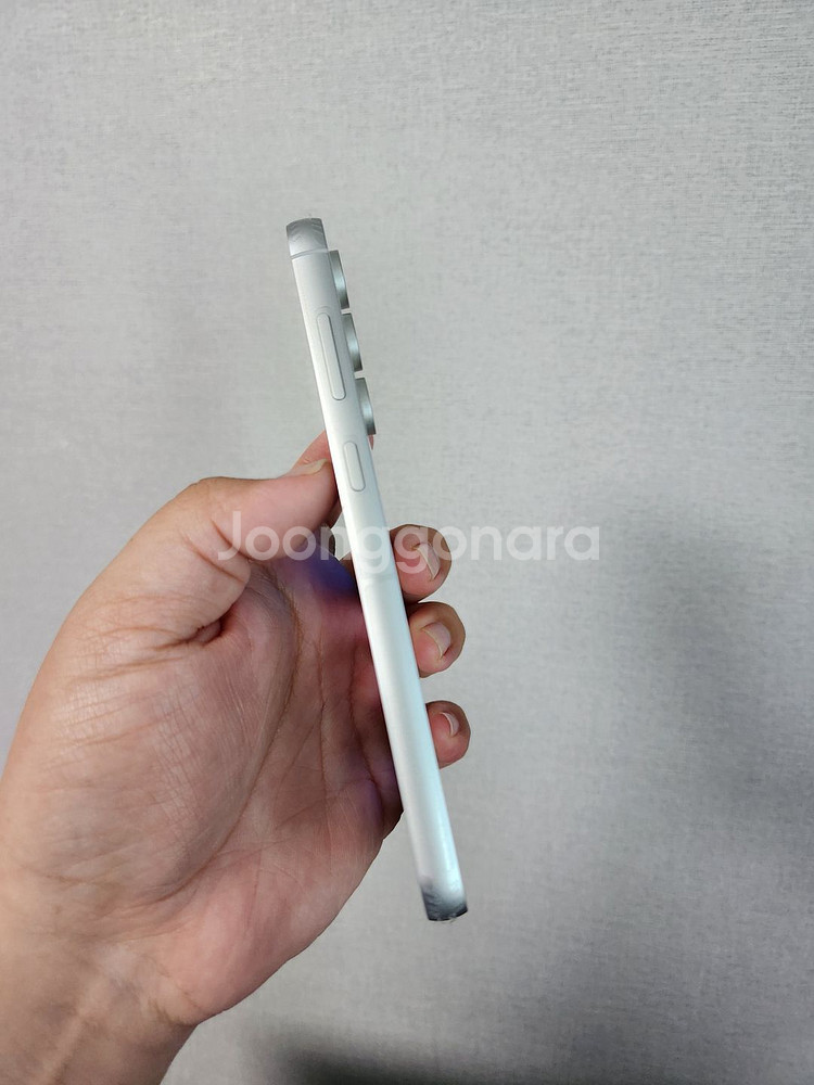 갤럭시 S23FE 화이트 256기가 A급 팔아요~--1