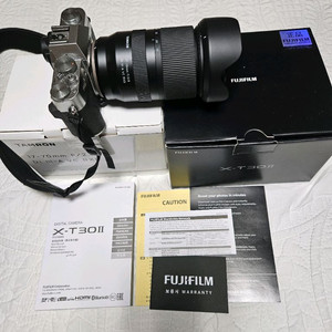 후지필름 X-T30 II 카메라와 탐론 17-70mm