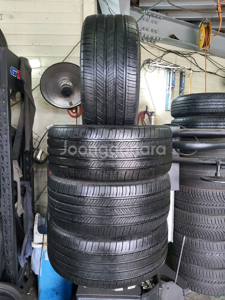 265 40 22 미쉐린 중고타이어--0