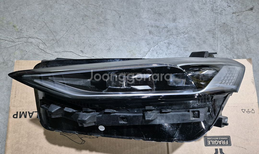 K8 헤드라이트 LH 92101 L8000--0