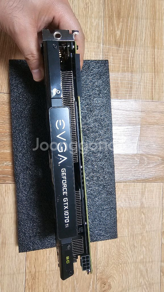 GTX1070TI 그래픽 카드--1