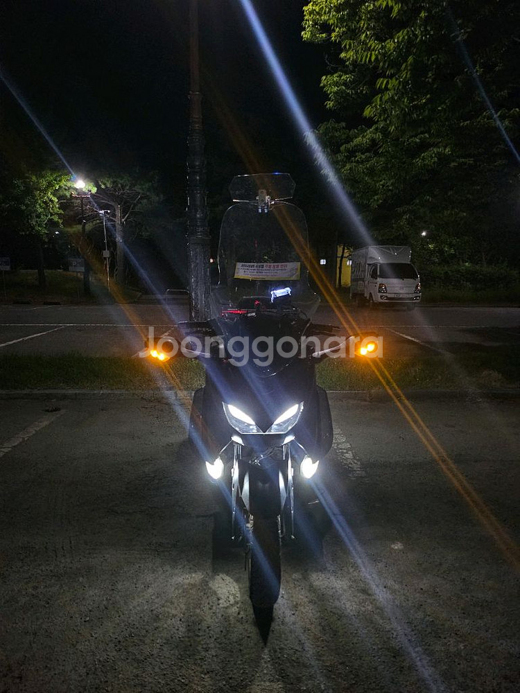 nmax125 22년식--1