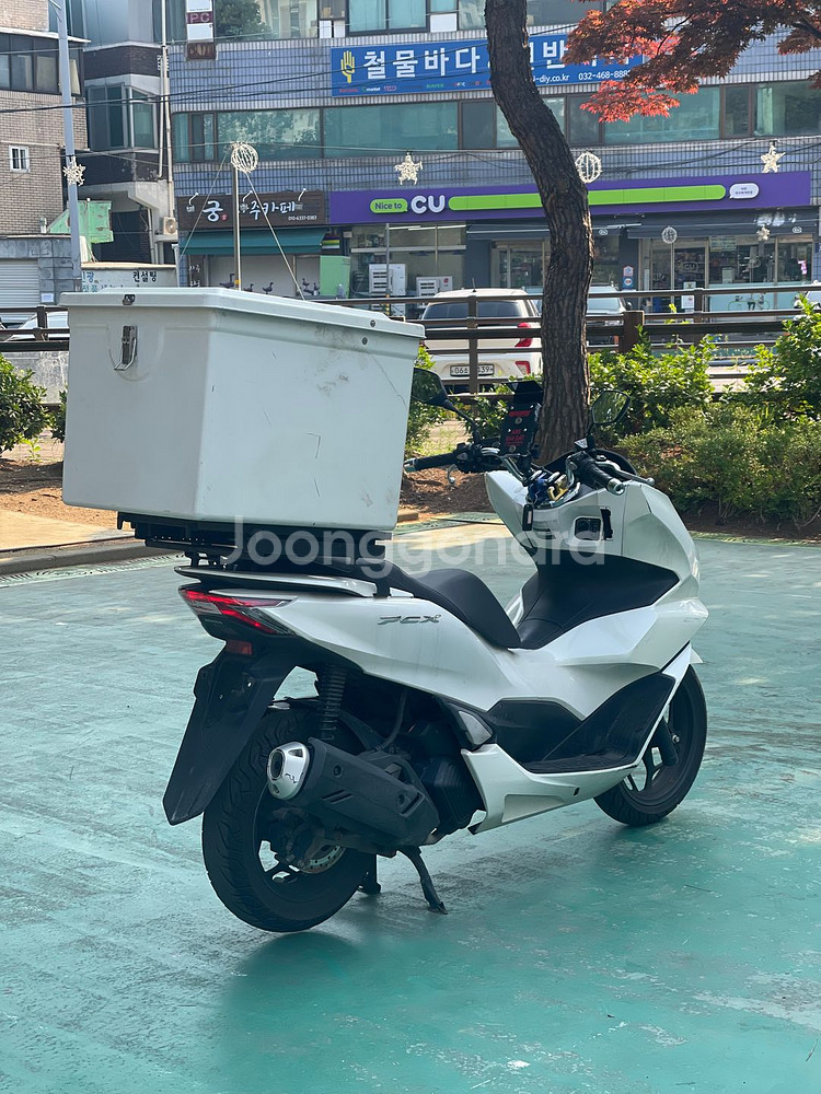 pcx125 22년식 5.7만Km 저렴히 판매합니다--4