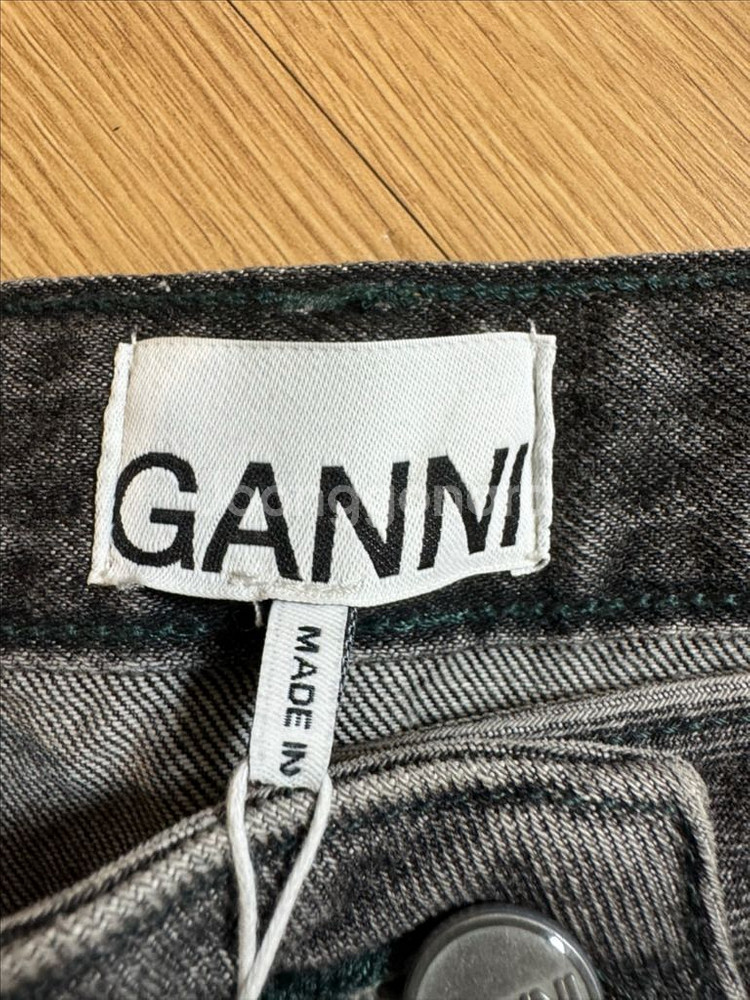 새상품 가니 GANNI 웨이브 멀티버튼 데님 스커트--5
