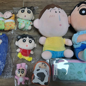 짱구 굿즈 일괄 인형 피규어 담요 카메라 아크릴 키링