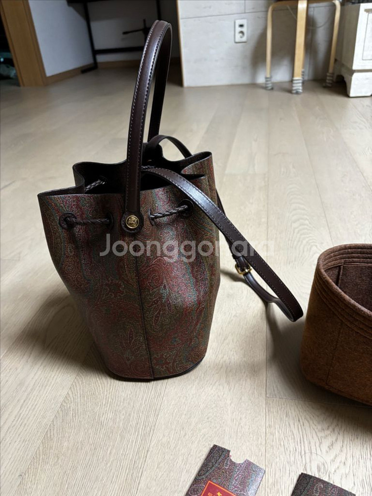 에트로 아르니카 스몰 버킷백--5