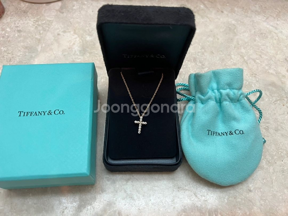 티파니앤코 크로스 펜던트 18K 로즈 골드--0