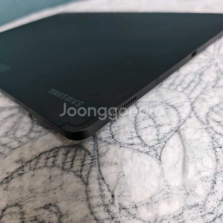 갤럭시 탭 S8 울트라 키보드케이스 팝니다.--1