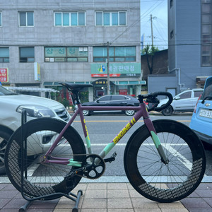 엔진11 크릿디 츄팝츄스 픽시 자전거 팝니다!!