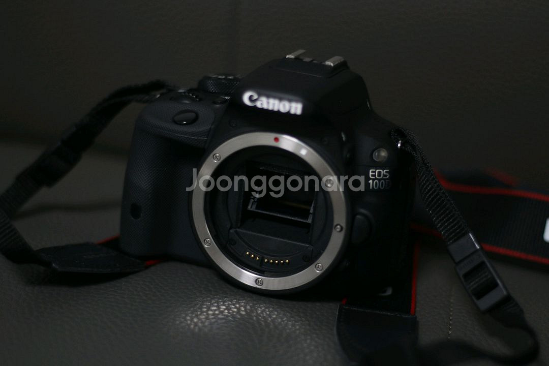 캐논 100D 번들렌즈 포함 풀구성 6,200컷--1