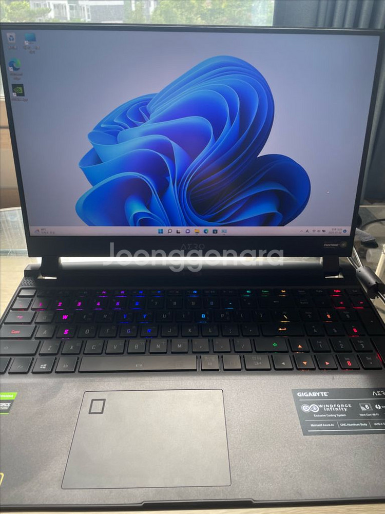 기가바이트 AERO 15 게이밍 노트북 i7 3070--0