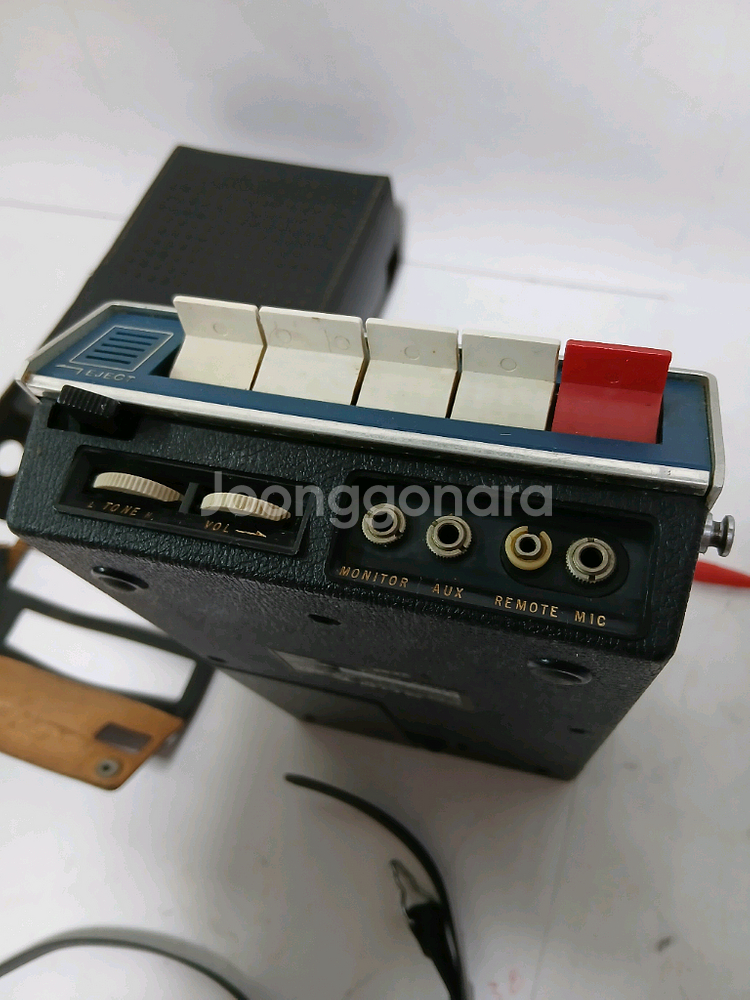 소니 초창기 카세트 플레이어 TC-110A--5