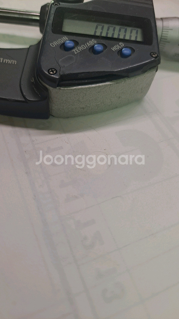 미쓰토요 마이크로미터 디지덜. 입니다--1