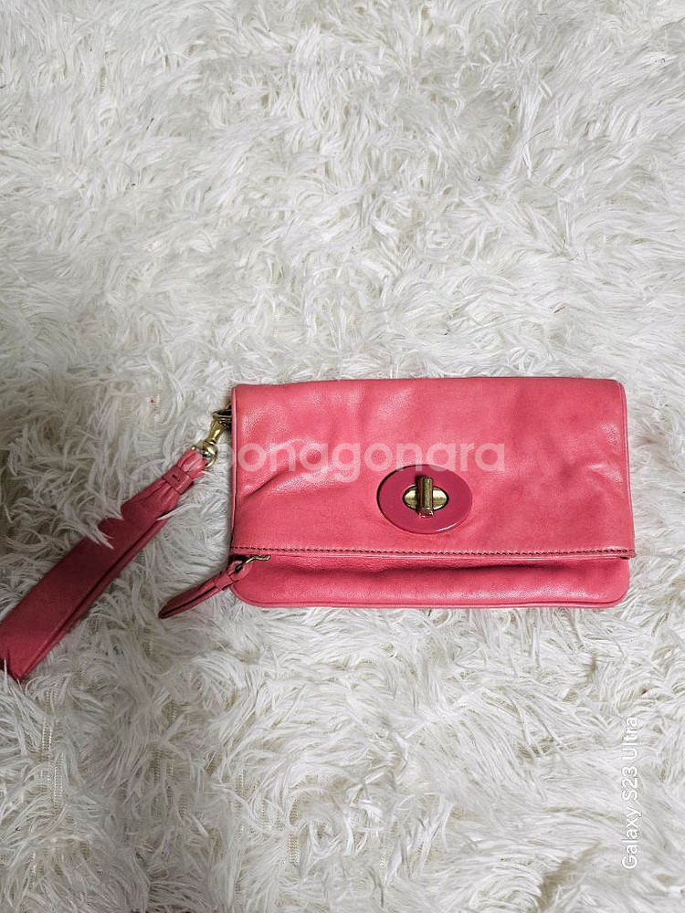 코치 가죽 클러치팩--0