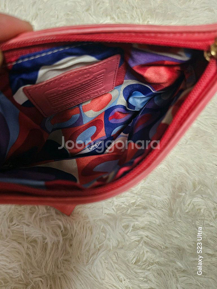 코치 가죽 클러치팩--3