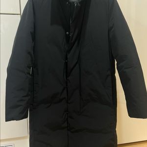 띠어리 다운 패딩코트