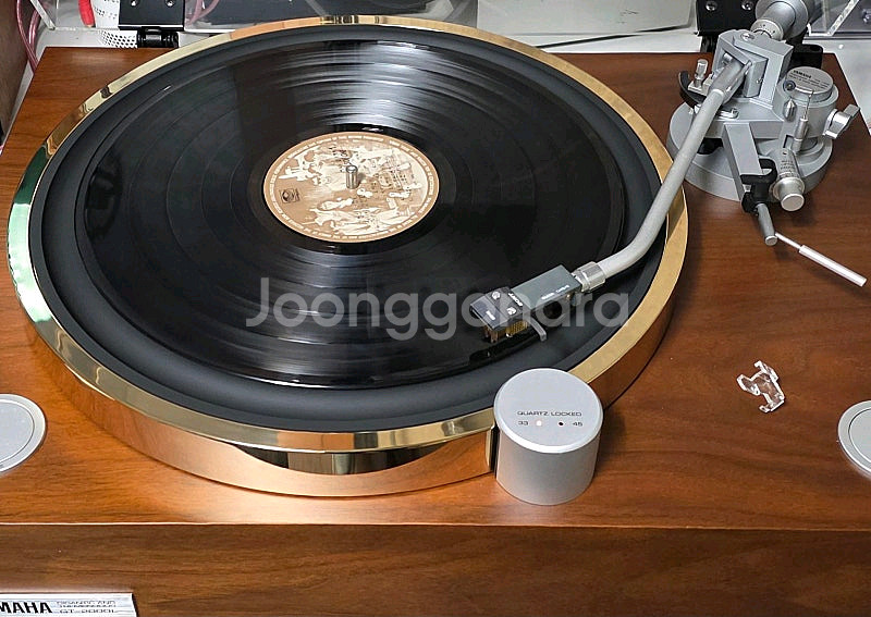 야마하 GT-2000L (금장 플래터) 턴테이블 민트급--5