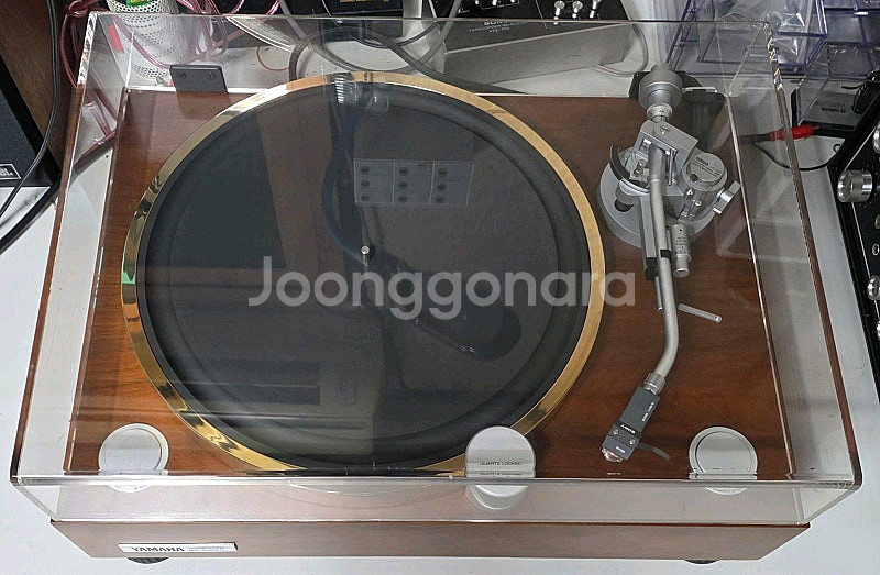 야마하 GT-2000L (금장 플래터) 턴테이블 민트급--3
