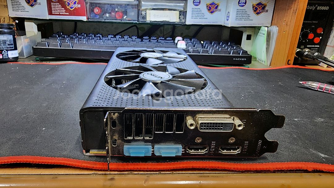 SAPPHIRE RX470 4G 그래픽카드입니다--1