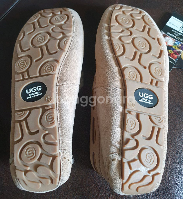 (새것)UGG 어그 단화--2