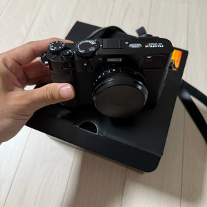 후지 x100vi 블랙 팝니다