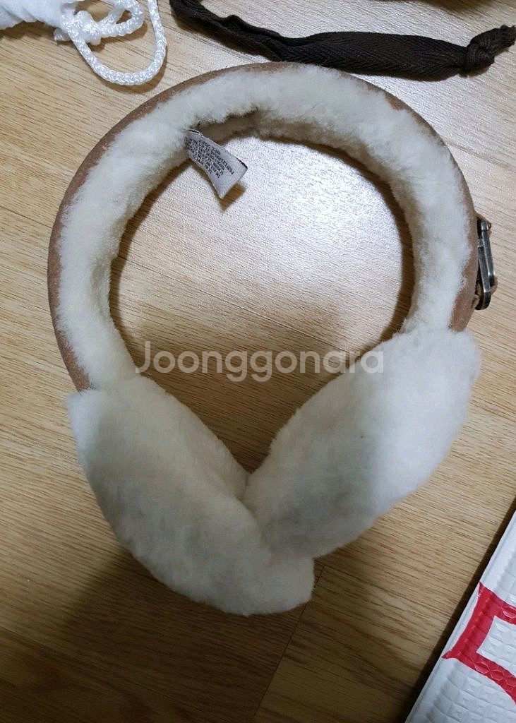 정품 어그귀마개--0