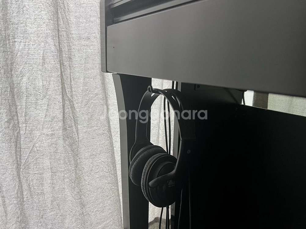 야마하 CLP-625R 디지털 피아노--1