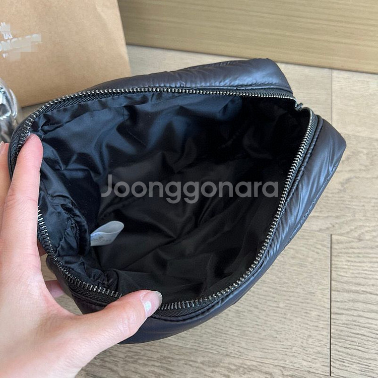 몽클레르 뷰티 클러치--1