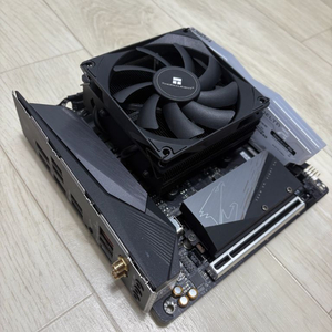 3600 B550I 16GB ITX보드셋 팝니다