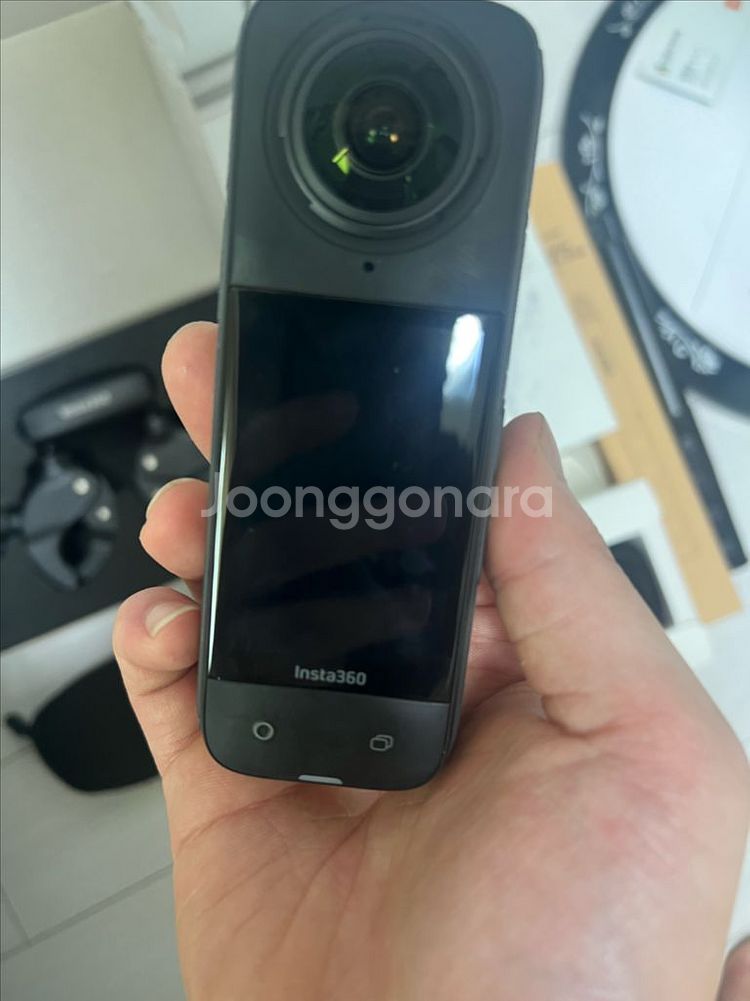 인스타 360 X4--2