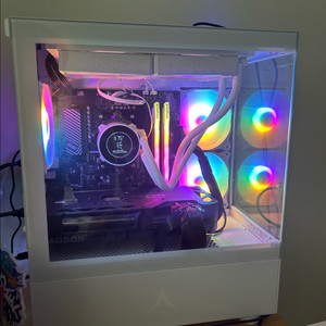 고사양 게이밍 PC 컴퓨터+키보드+마우스, AMD 라이