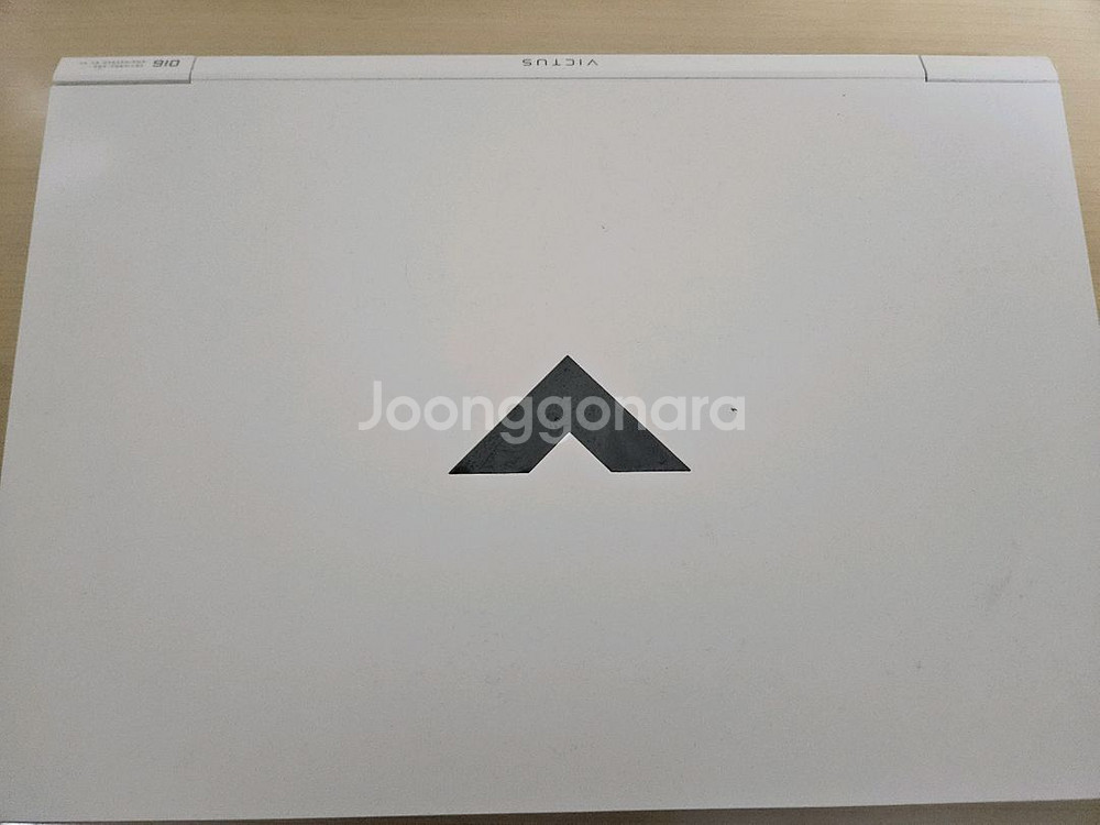 HP VICTUS Ceramic White 16--5