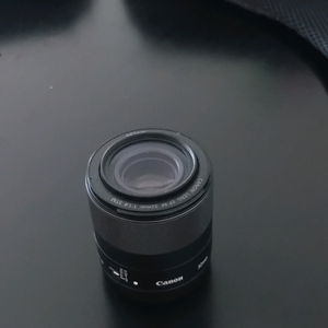 캐논 EF-M 32mm f1.4 렌즈