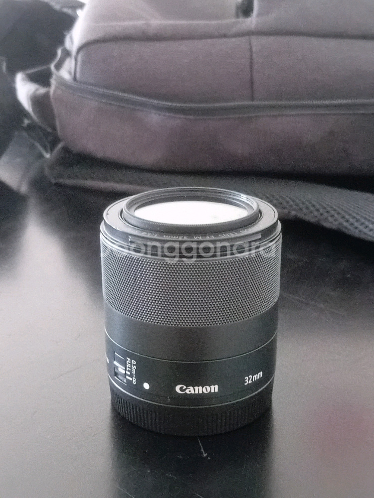 캐논 EF-M 32mm f1.4 렌즈--1