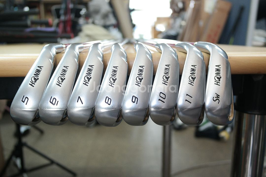 혼마 IE-06 2스타 L 여성용 아이언--5